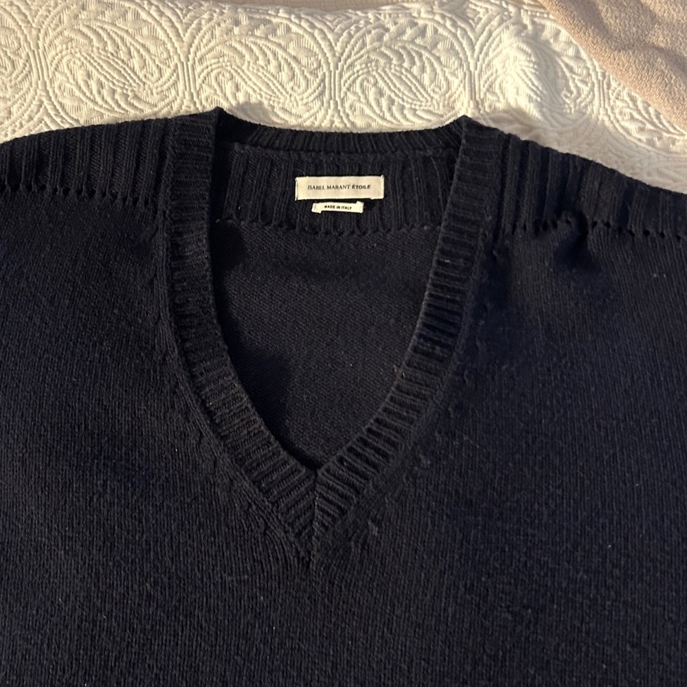Isabel Marant Beautiful simple deep V wool and cashmere oversized sweater - Picture 10 of 11